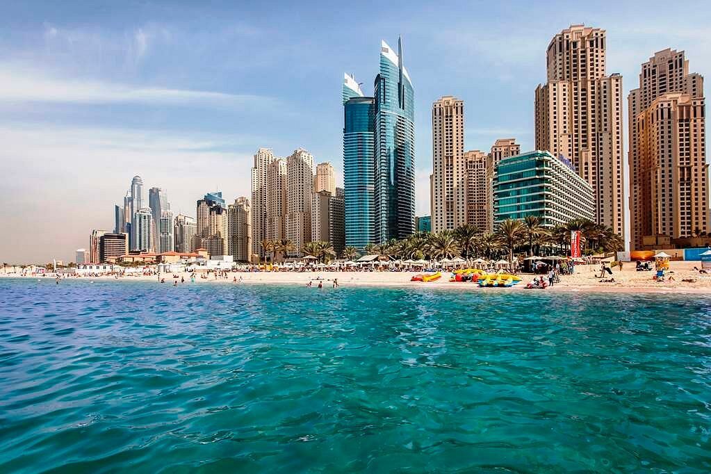 Discovering Luxurious Living: Exploring Dubai's Premier Neighborhoods 3 JBR